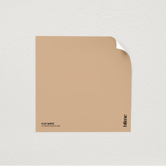 Image de l'échantillon Flat white - teinte caramel beige