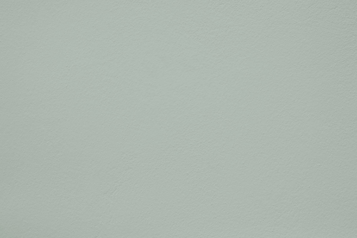Peinture Green clay appliquée sur un mur - teinte vert de gris clair
