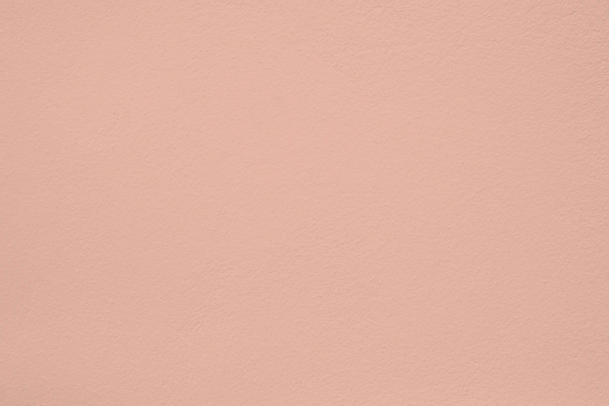 Peinture Love powder appliquée sur un mur - teinte rose poudre