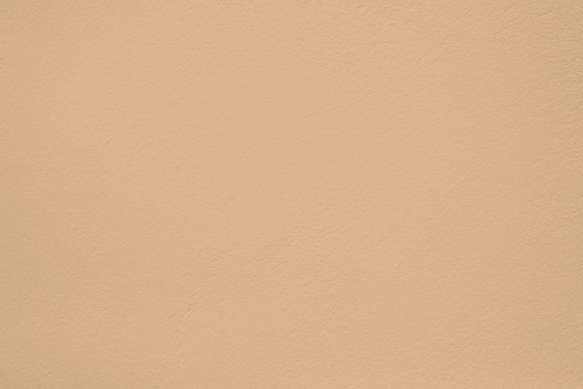 Peinture Shortbread appliquée sur un mur - teinte ocre jaune