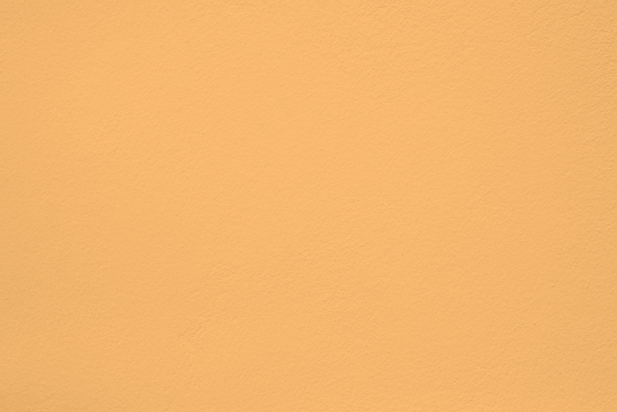 Peinture Toscana hills appliquée sur un mur - teinte jaune paille