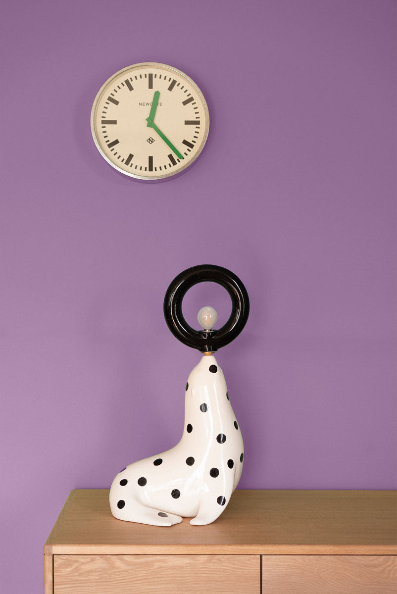 Visualisation 3D de la peinture Lilac romance avec ombres - teinte lavande grisee