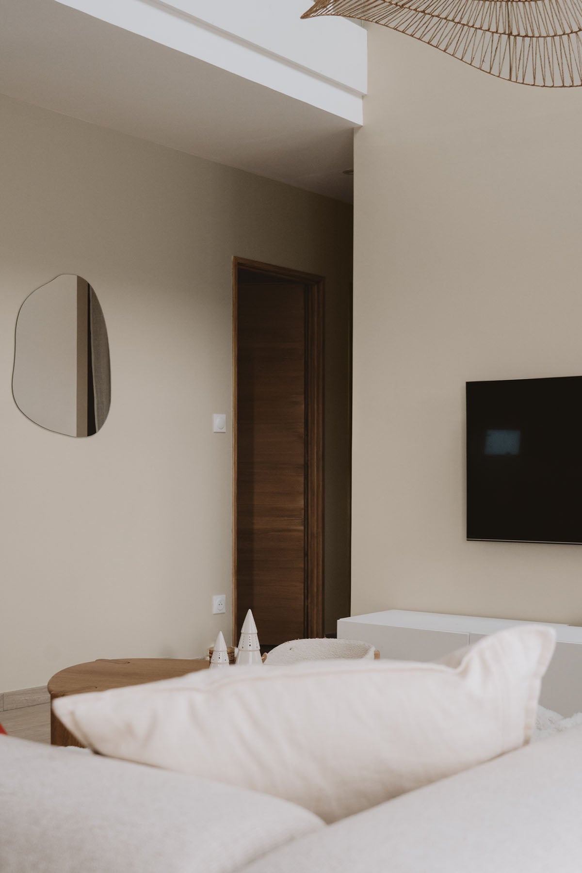 Inspiration déco : ambiance 2 avec la peinture Goudes enough - teinte blanc lin 
