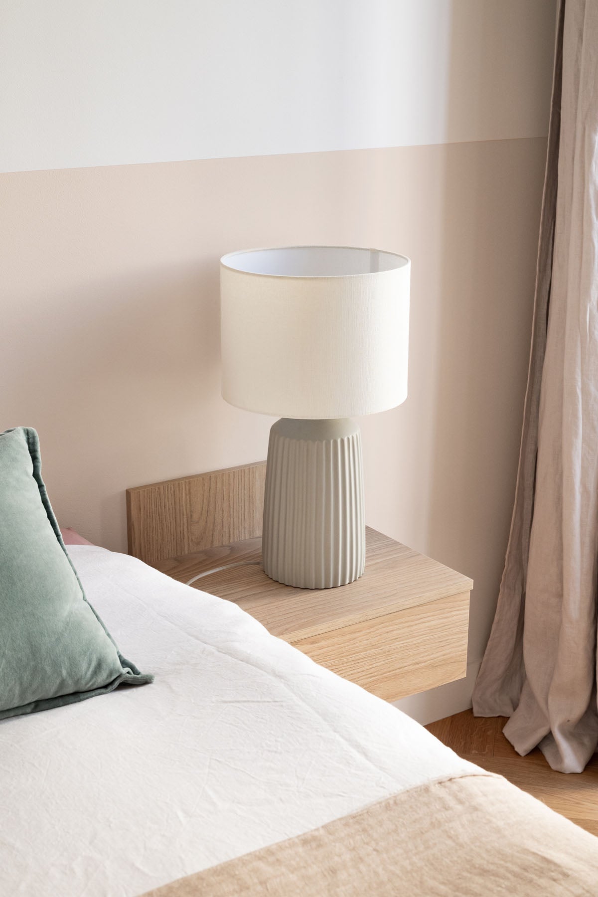 Inspiration déco : ambiance 2 avec la peinture Mineral charm - teinte beige rose 